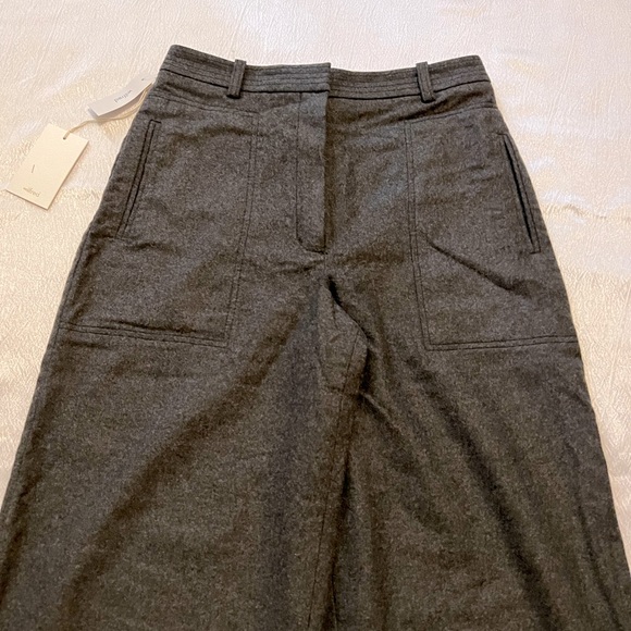 Charcoal colored, wide legged capris - Picture 2 of 5